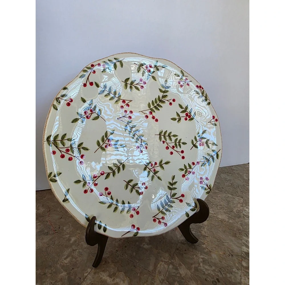Set of 3 Scalloped‎ Berry Leaf Plates Decorative Dishware